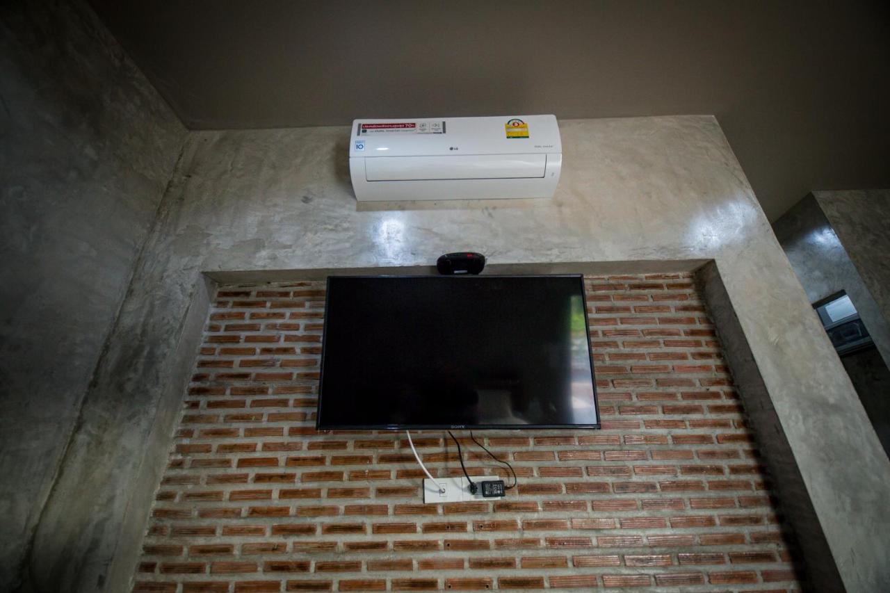 The Loft House Sakaeo Hotel Watthana Nakhon Bagian luar foto