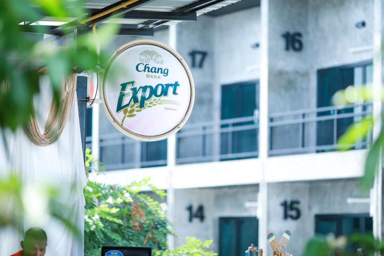 The Loft House Sakaeo Hotel Watthana Nakhon Bagian luar foto