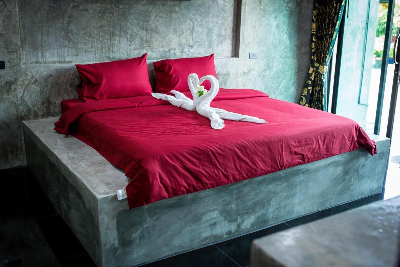 The Loft House Sakaeo Hotel Watthana Nakhon Bagian luar foto
