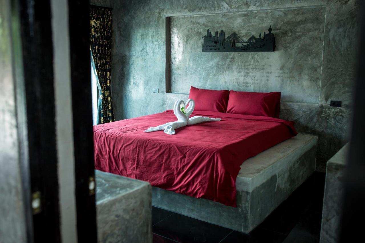 The Loft House Sakaeo Hotel Watthana Nakhon Bagian luar foto